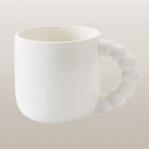 Tasse mit Perlenhenkel Keramikrohlinge Fürstenplatz 15 Düsseldorf